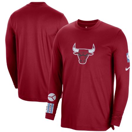 Men's Nike White Chicago Bulls 2022/23 Legend On-Court Practice Performance Long Sleeve T-Shirt
